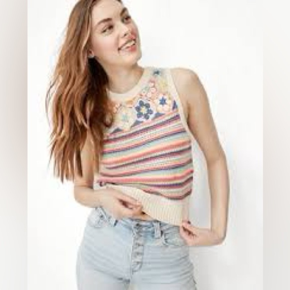 AMERICAN EAGLE multi color crochet tank top